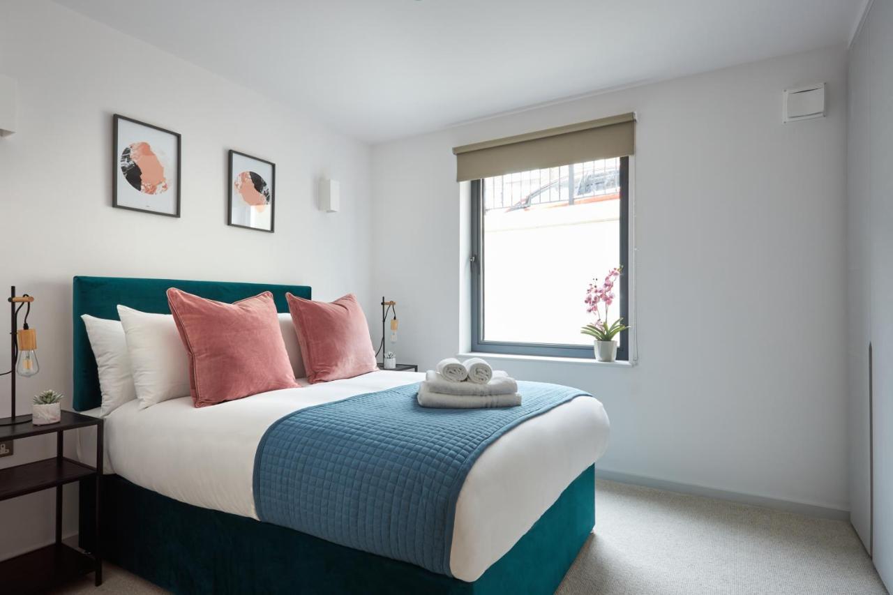 Hammersmith Mews By Viridian Apartments London Exterior photo